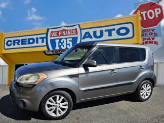 Used 2012 Kia Soul + image 1