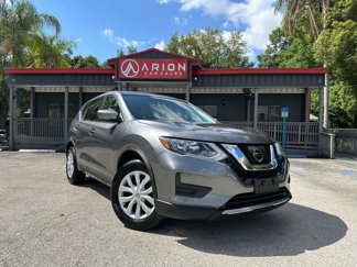Used 2017 Nissan Rogue S image 1