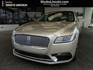 Used 2017 Lincoln Continental Reserve w/ Climate Package image 1