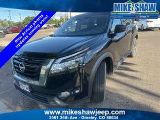 Used 2022 Nissan Pathfinder S image 1