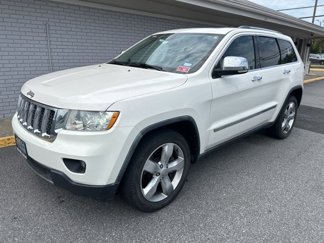 Used 2011 Jeep Grand Cherokee Overland image 1