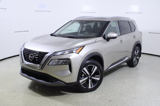 Used 2021 Nissan Rogue SL image 1