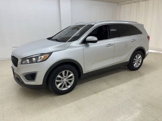 Used 2018 Kia Sorento LX image 1
