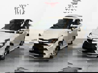 Used 2025 Toyota Corolla LE image 1