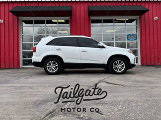Used 2015 Kia Sorento LX image 1