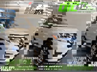 Used 2020 Nissan Rogue SV image 1