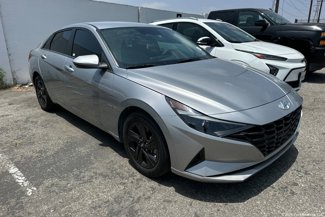 Used 2022 Hyundai Elantra SEL image 1
