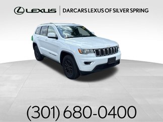 Used 2019 Jeep Grand Cherokee Laredo image 1
