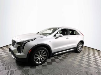 Used 2021 Cadillac XT4 Premium Luxury image 1