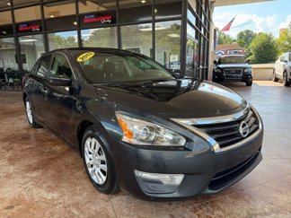 Used 2013 Nissan Altima 2.5 S image 1