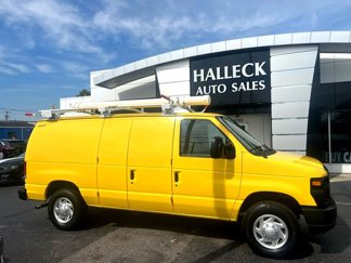 Used 2011 Ford E-250 and Econoline 250 image 1