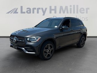 Used 2022 Mercedes-Benz GLC 300 4MATIC image 1