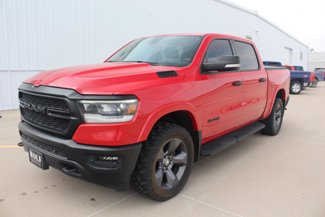 Used 2021 RAM 1500 4x4 Crew Cab image 1