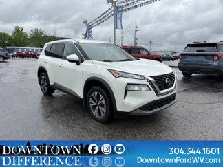 Used 2021 Nissan Rogue SV image 1