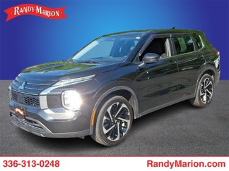 Used 2022 Mitsubishi Outlander ES image 1