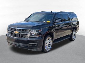 Used 2019 Chevrolet Suburban LT image 1