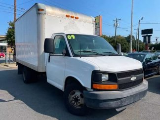 Used 2009 Chevrolet Express 3500 image 1