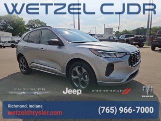 Used 2024 Ford Escape ST-Line image 1