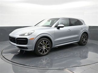 Certified 2023 Porsche Cayenne image 1