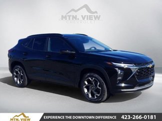 New 2025 Chevrolet Trax LT w/ Driver Confidence Package image 1