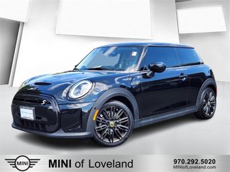 Used 2024 MINI Cooper SE image 1