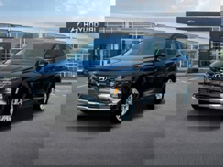 New 2025 Hyundai Tucson SE image 1