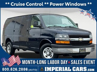 Used 2016 Chevrolet Express 3500 image 1