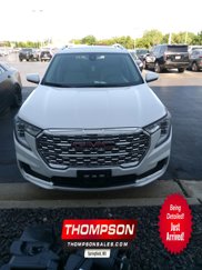 Used 2023 GMC Terrain Denali image 1