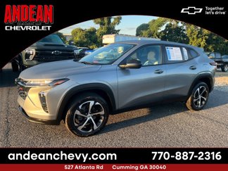 Certified 2024 Chevrolet Trax RS w/ Driver Confidence Package image 1