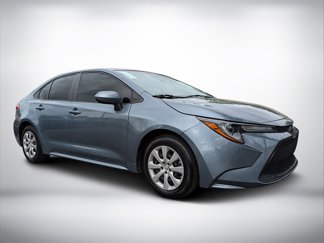 Used 2022 Toyota Corolla LE image 1