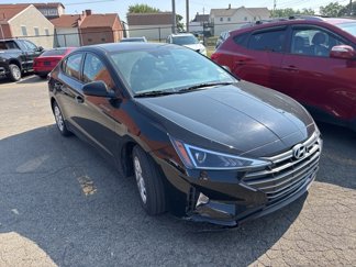Used 2020 Hyundai Elantra SE image 1