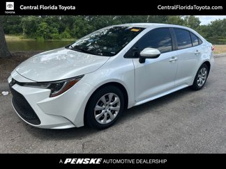Used 2022 Toyota Corolla LE image 1