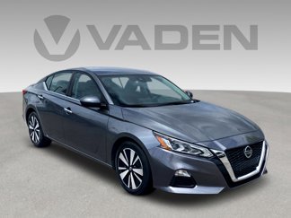 Used 2022 Nissan Altima 2.5 SV image 1