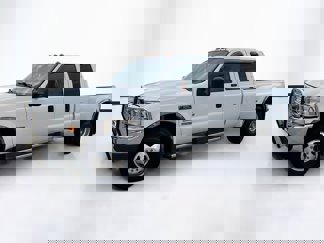 Used 2004 Ford F350 Lariat image 1