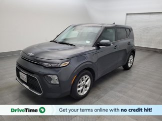 Used 2022 Kia Soul LX w/ Technology Package image 1
