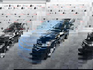 Used 2020 Dodge Journey SE image 1