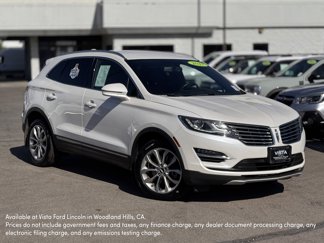 Used 2017 Lincoln MKC Select w/ Select Plus Package image 1