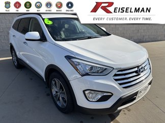 Used 2016 Hyundai Santa Fe SE image 1
