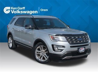 Used 2017 Ford Explorer XLT w/ Equipment Group 202A image 1