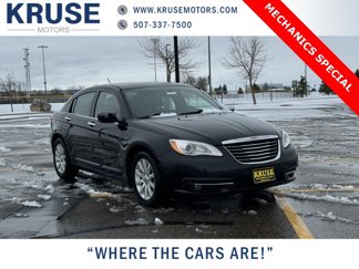 Used 2014 Chrysler 200 Limited image 1
