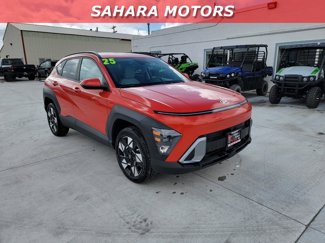 Used 2025 Hyundai Kona SEL image 1