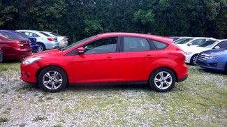 Used 2014 Ford Focus SE w/ SE Winter Package image 1