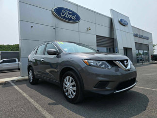 Used 2014 Nissan Rogue S image 1