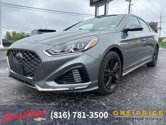 Used 2018 Hyundai Sonata Sport w/ Cargo Package image 1