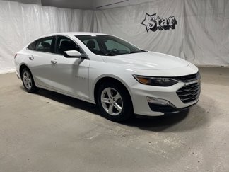 Used 2023 Chevrolet Malibu LS w/ Driver Confidence Package image 1