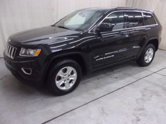 Used 2016 Jeep Grand Cherokee Laredo image 1