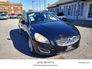 Used 2012 Volvo S60 T5 image 1