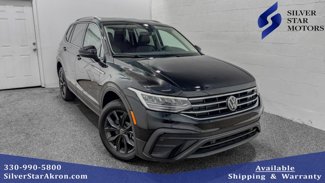 Used 2024 Volkswagen Tiguan SE image 1