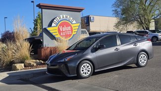 Used 2020 Toyota Prius L Eco image 1