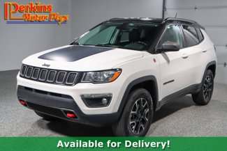 Used 2019 Jeep Compass Trailhawk image 1